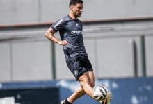 Photo of Remo abre apuração após gesto obsceno de zagueiro contra torcedores no Baenão