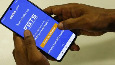 Photo of Governo estuda liberar FGTS para pagamento de dívidas e renegociação de crédito