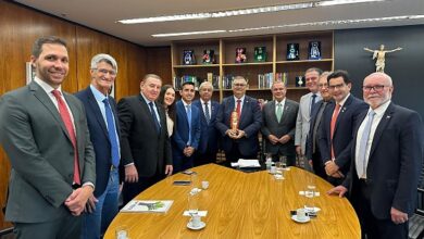 Photo of Flávio Dino e deputados de Mato Grosso articulam plebiscito para incorporar área territorial do Pará