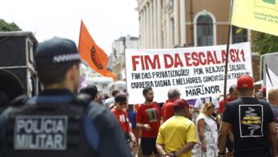Photo of Ato em Belém reúne trabalhadores e movimentos sociais pelo fim da escala 6×1