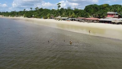 Photo of Homem desaparece após acidente com balsa na praia de Cotijuba neste domingo (31)