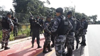 Photo of Operação retira invasores de área às margens da Avenida Liberdade