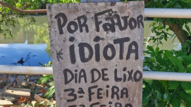 Photo of Placa improvisada no Tucunduba expõe revolta de moradores contra descarte irregular de lixo em Belém