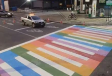 Photo of Belém ganha faixa de pedestres com cores do arco-íris durante o Mês do Orgulho LGBTQIA+