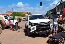 Photo of Duas pessoas ficam feridas após colisão entre caminhonete e moto em Santarém