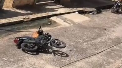 Photo of Mulher ateia fogo em motocicleta após discussão em Castanhal