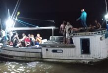 Photo of Barco com 15 pessoas naufraga na baía do Marajó; todos os ocupantes são resgatados