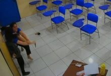 Photo of Professora é esfaqueada nas costas por aluna dentro de escola estadual em Cametá
