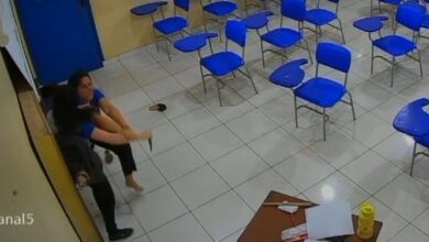 Photo of Professora é esfaqueada nas costas por aluna dentro de escola estadual em Cametá