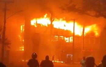 Photo of Incêndio destrói prédio de pesquisas da UFPE e deixa prejuízo estimado em R$ 100 milhões